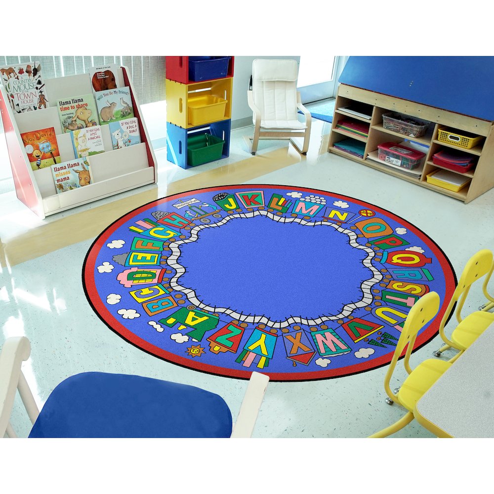 Kid Essentials Reading Train 13'2" Round Area Rug in Color Multi. Picture 3