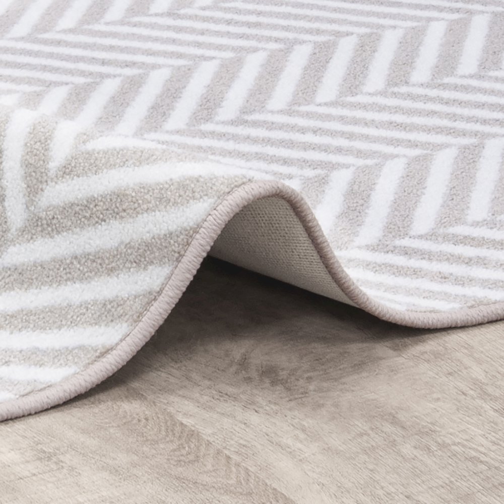 Impressions Favorite Retreat 7'8" x 10'9" Area Rug in Color Dove. Picture 2