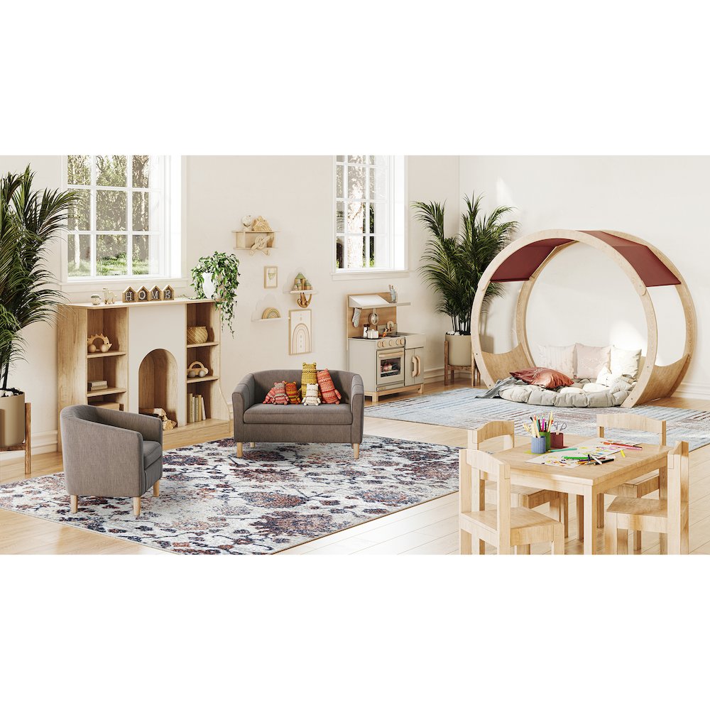 Mojave Bloom 7'8" x 10'9" Area Rug in Color Sunset. Picture 3