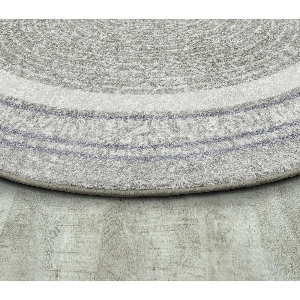 Cozy Corner 7'7" Round Area Rug in Color Linen. Picture 2