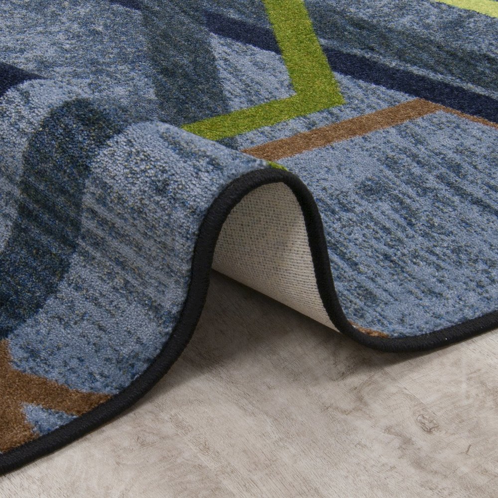 First Take Double Helix 10'9" x 13'2" Area Rug in Color Emerald. Picture 2