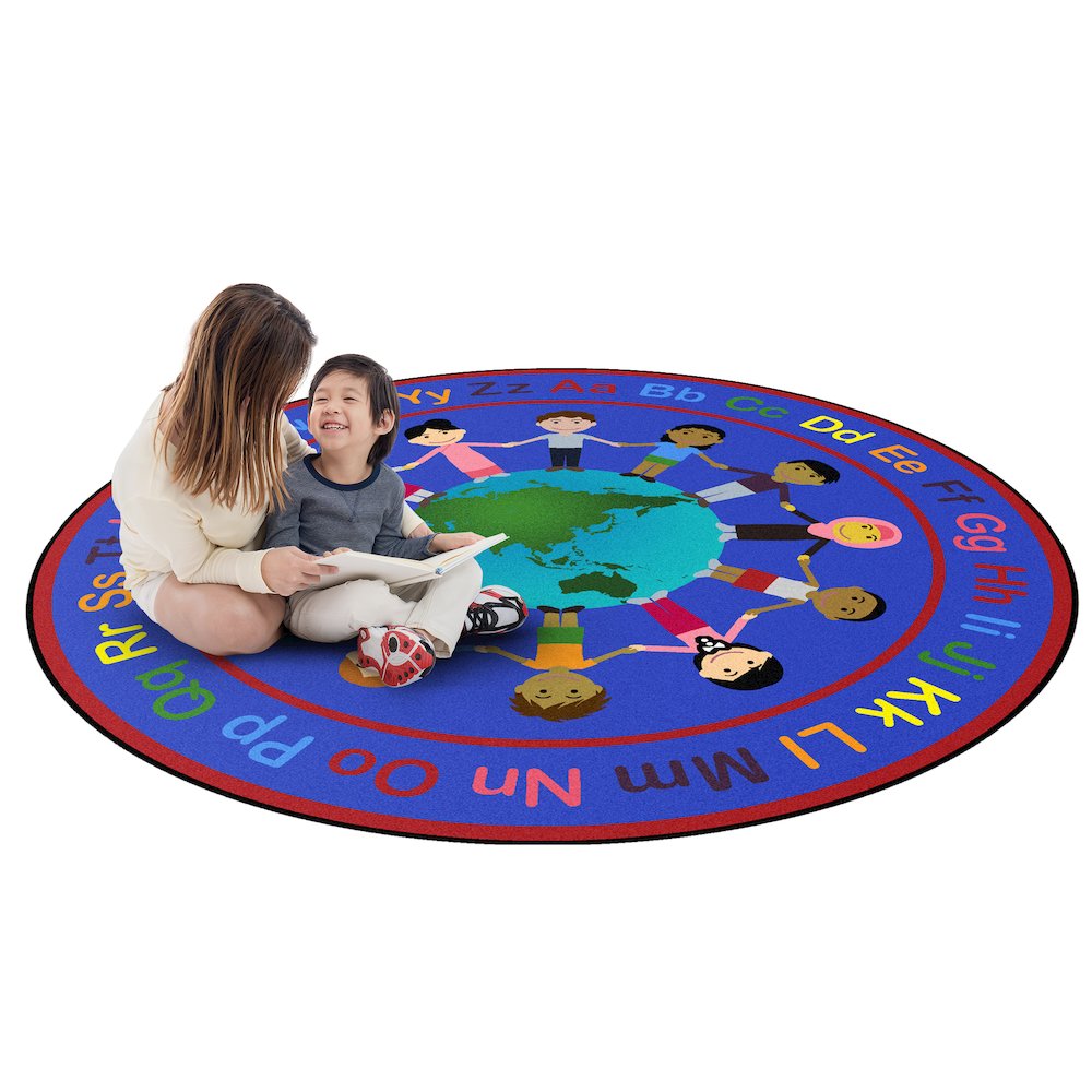 Kid Essentials A World of Friends 7'7" Round Area Rug in Color Multi. Picture 2
