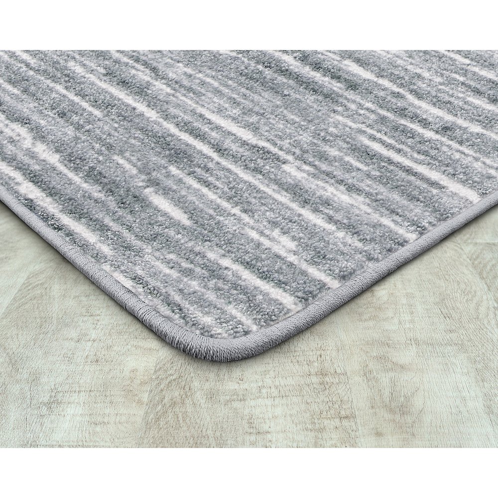 Impressions Balanced 3'10" x 5'4" Area Rug in Color Cloudy. Picture 2