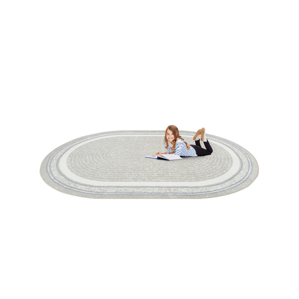Cozy Corner 3'10" x 5'4" Oval Area Rug in Color Linen. Picture 3
