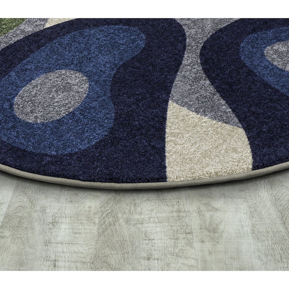 Peaceful Meadow 7'7" Round Area Rug in Color Multi. Picture 2