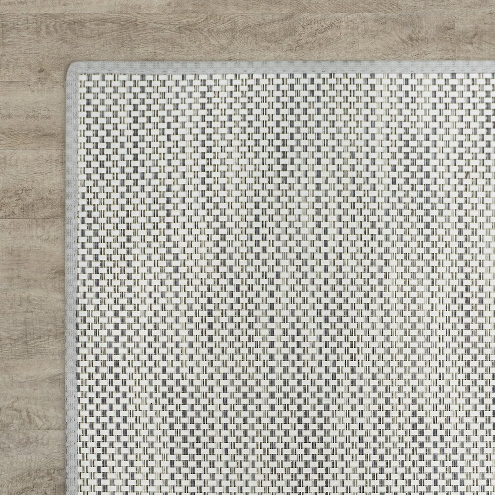 Walk in the Park Water Mill 4'3" x 6' Area Rug in Color Infusion. Picture 2