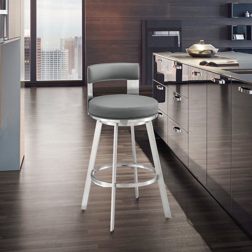 Lynof Swivel Counter or Bar Stool in Faux Leather and Metal. Picture 10