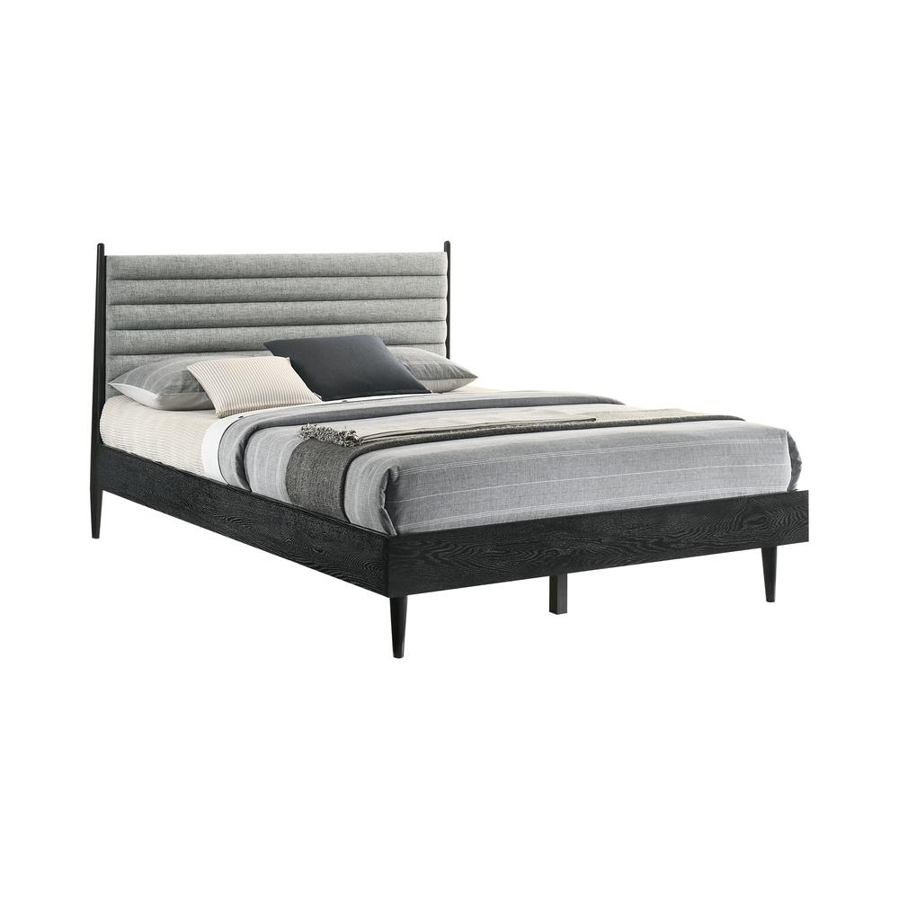 Artemio Queen Platform Wood Bed Frame in Black Finish. Picture 1