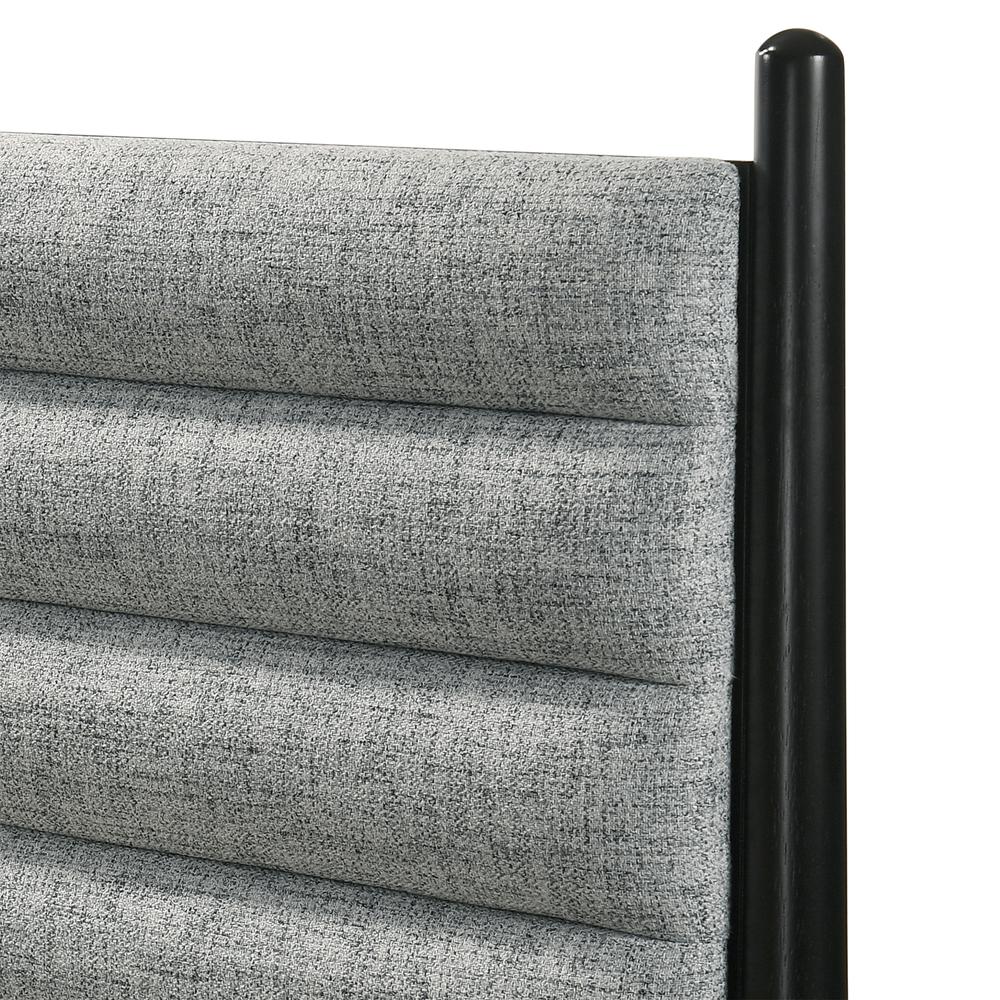 Artemio Queen Platform Wood Bed Frame in Black Finish. Picture 7