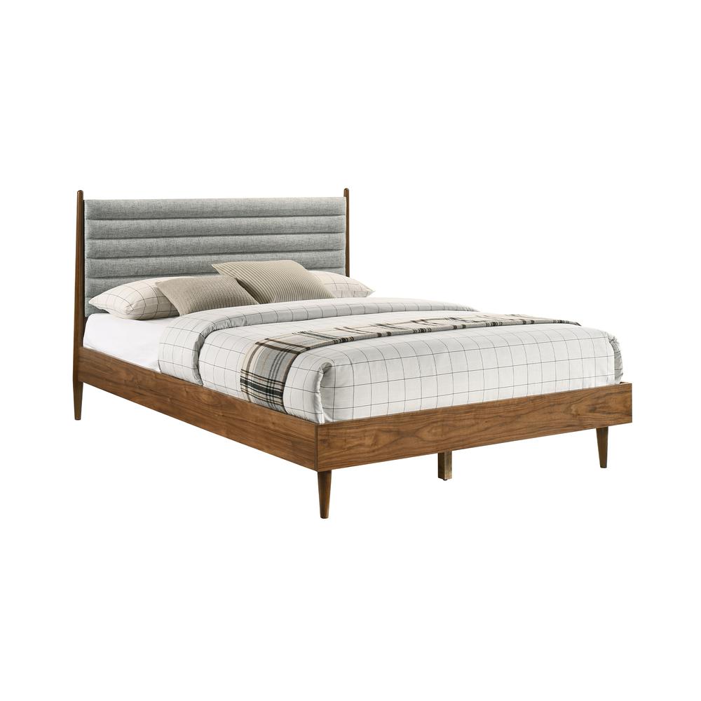 Artemio Queen Platform Wood Bed Frame in Walnut Finish. Picture 1