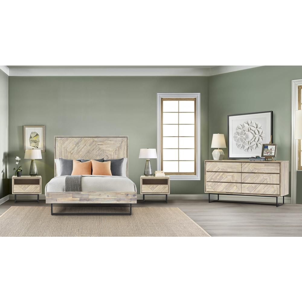 Peridot Queen Platform Bed Frame in Natural Acacia Wood. Picture 6