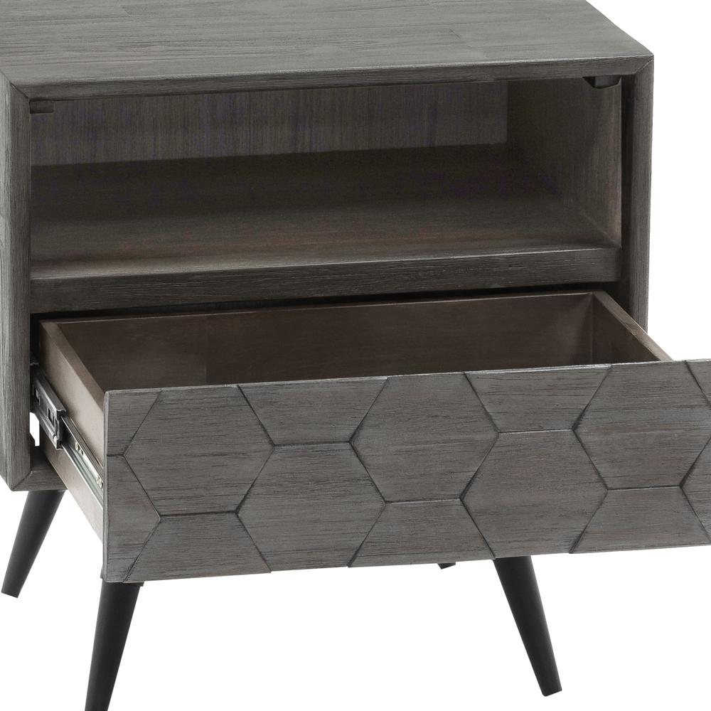 Makena 3 Piece Queen Bedroom Set in Grey Acacia Wood. Picture 7