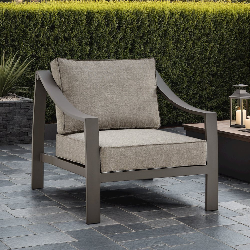 Koda Aluminum Outdoor Chair in Brown. Picture 10