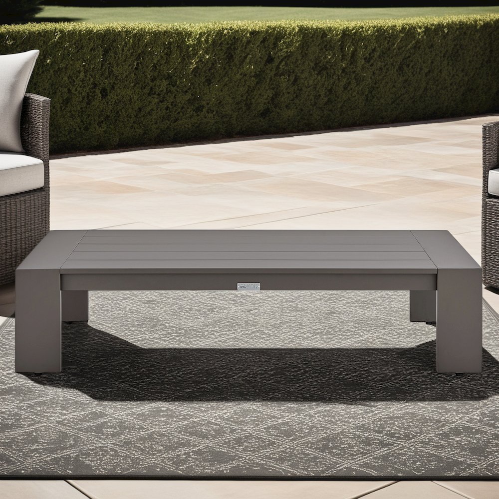 Koda Aluminum Outdoor Coffee Table in Brown. Picture 1