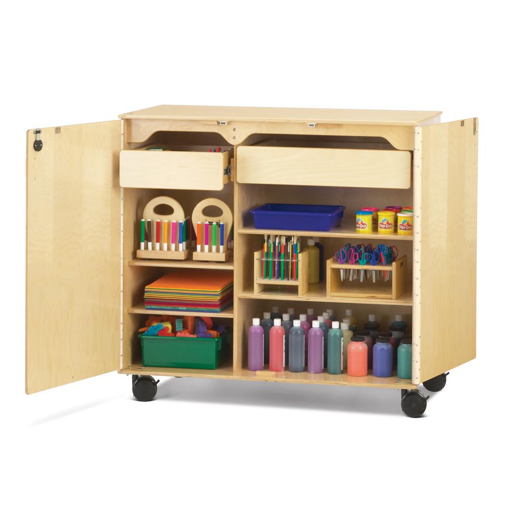 Mega Supply Cabinet. Picture 1