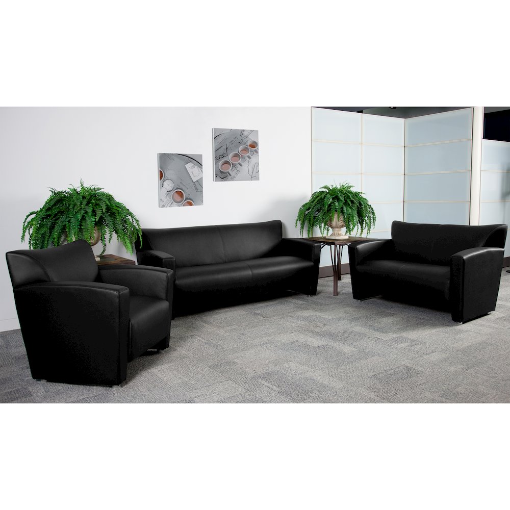 Reception Set in Black LeatherSoft with Extended Panel Arms. Picture 2