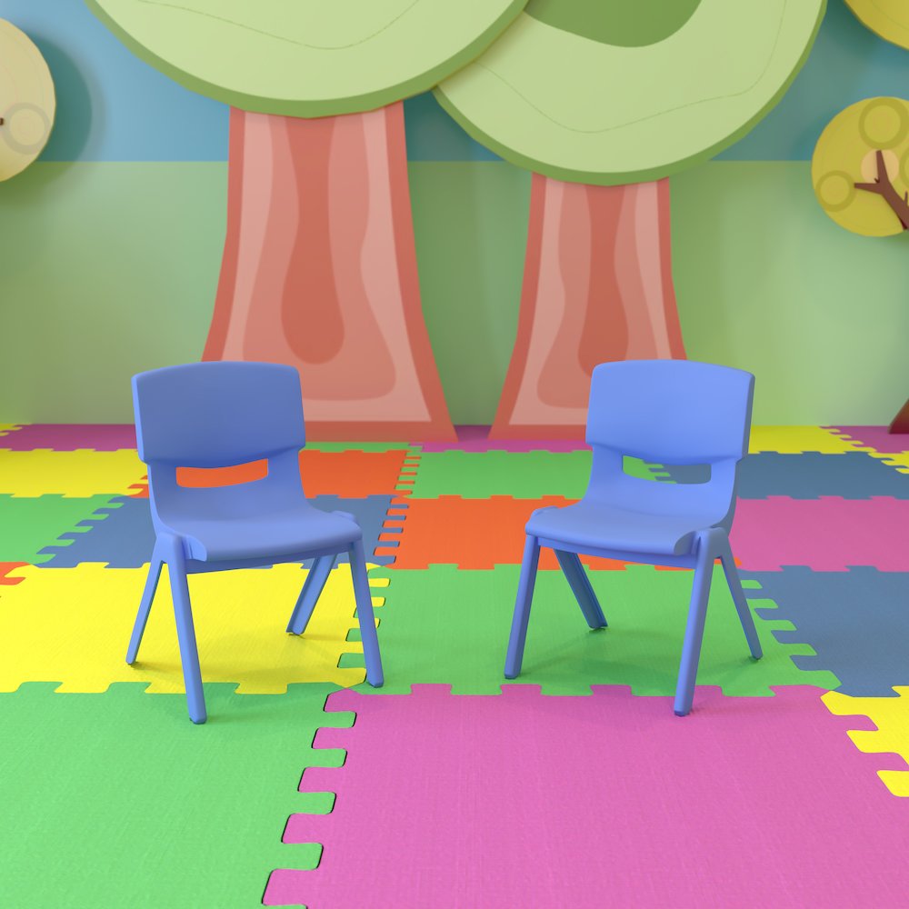 Set of 2 Plastic School Chairs. Picture 3