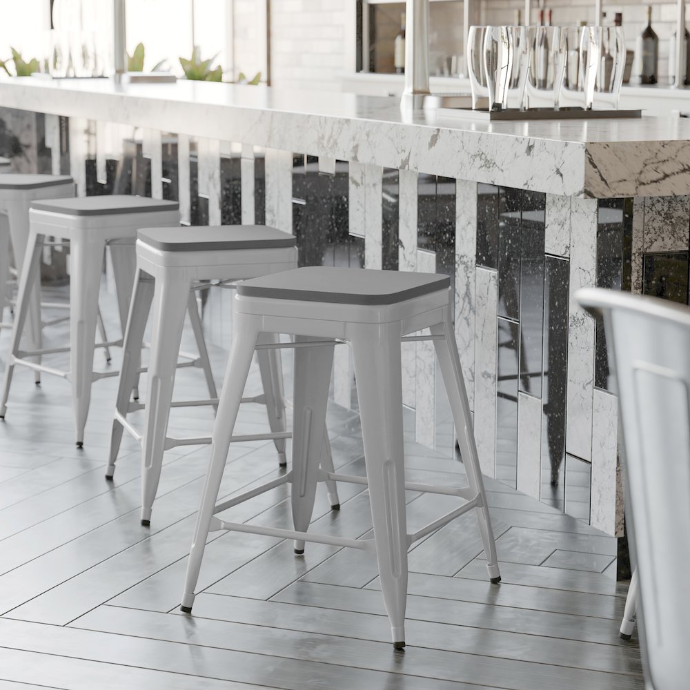 Cierra Set of 4 Commercial Grade 24" High Backless Silver Metal Indoor Counter Height Stools with Gray All-Weather Poly Resin Seats. Picture 7