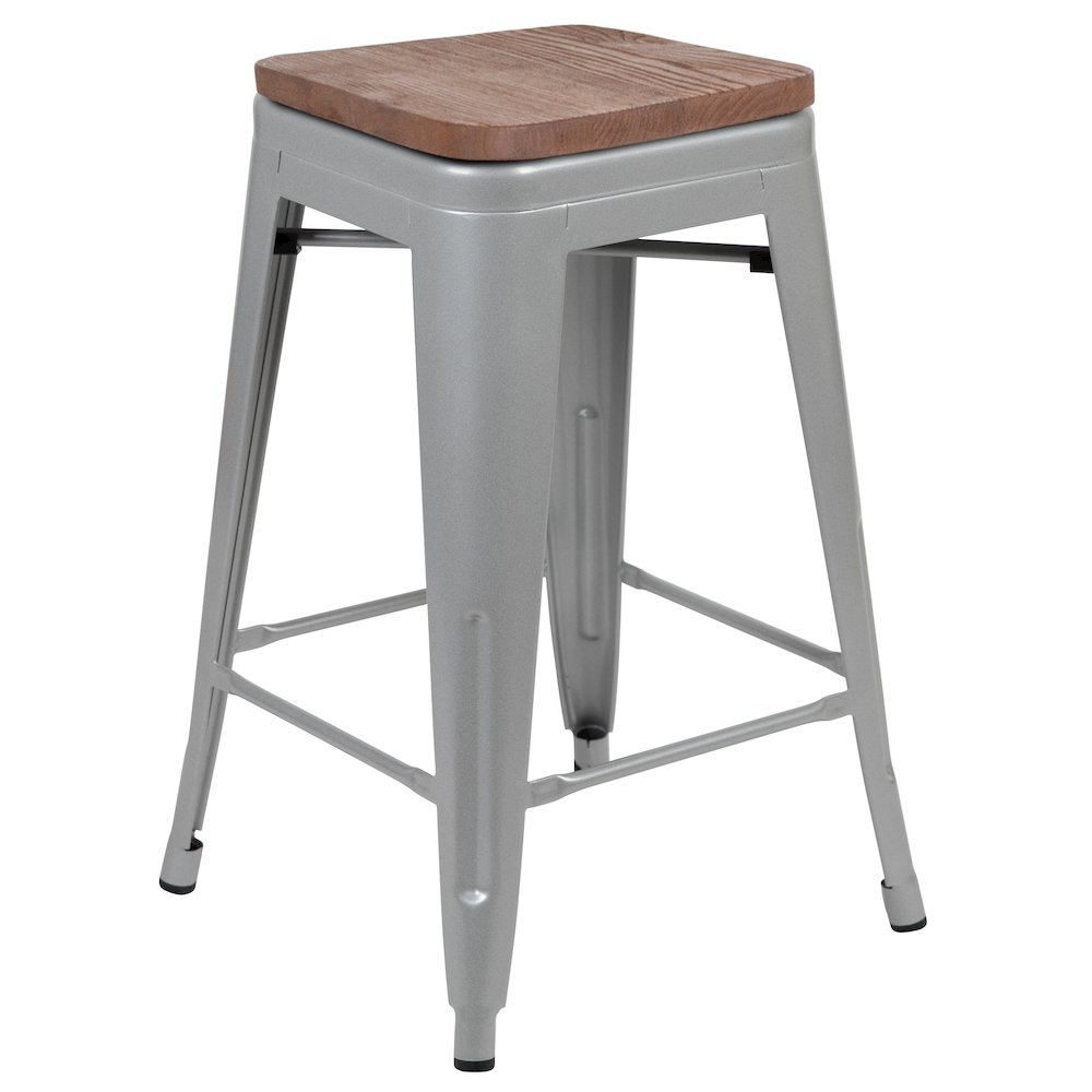 Set of 4 Modern Industrial Metal Stools  in Silver. Picture 8