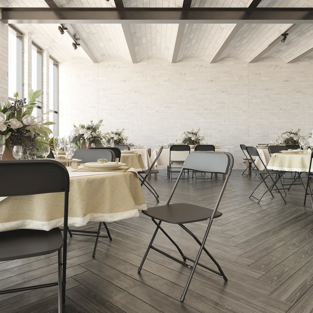 Multi-Use Versatile Commercial Big and Tall Folding Plastic Chairs - Set of 4. Picture 11