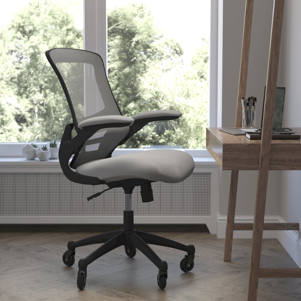 Mid-Back Dark Gray Mesh Swivel Task Office Chair. Picture 2