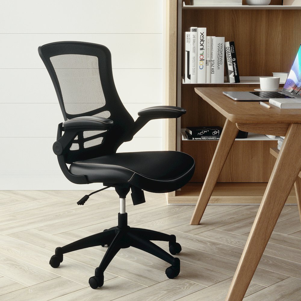 Desk Chair with Wheels | Swivel Chair with Mid-Back. Picture 3