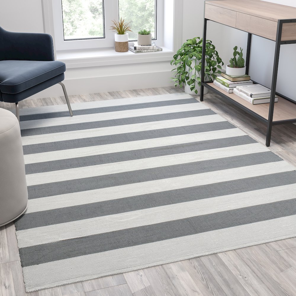 5' x 7' Grey & White Striped Handwoven Cabana Style Stain Resistant Area Rug. Picture 2