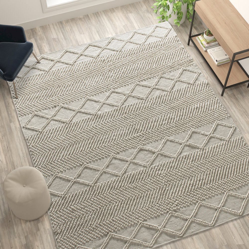 8' x 10' White, Ivory Geometric Design Handwoven Area Rug. Picture 5