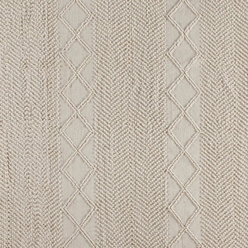 8' x 10' White, Ivory Geometric Design Handwoven Area Rug. Picture 7