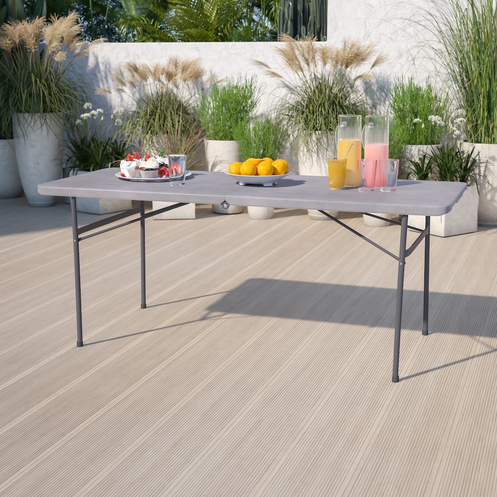 6-Foot Bi-Fold Dark Gray Plastic Folding Table with Carrying Handle. Picture 2