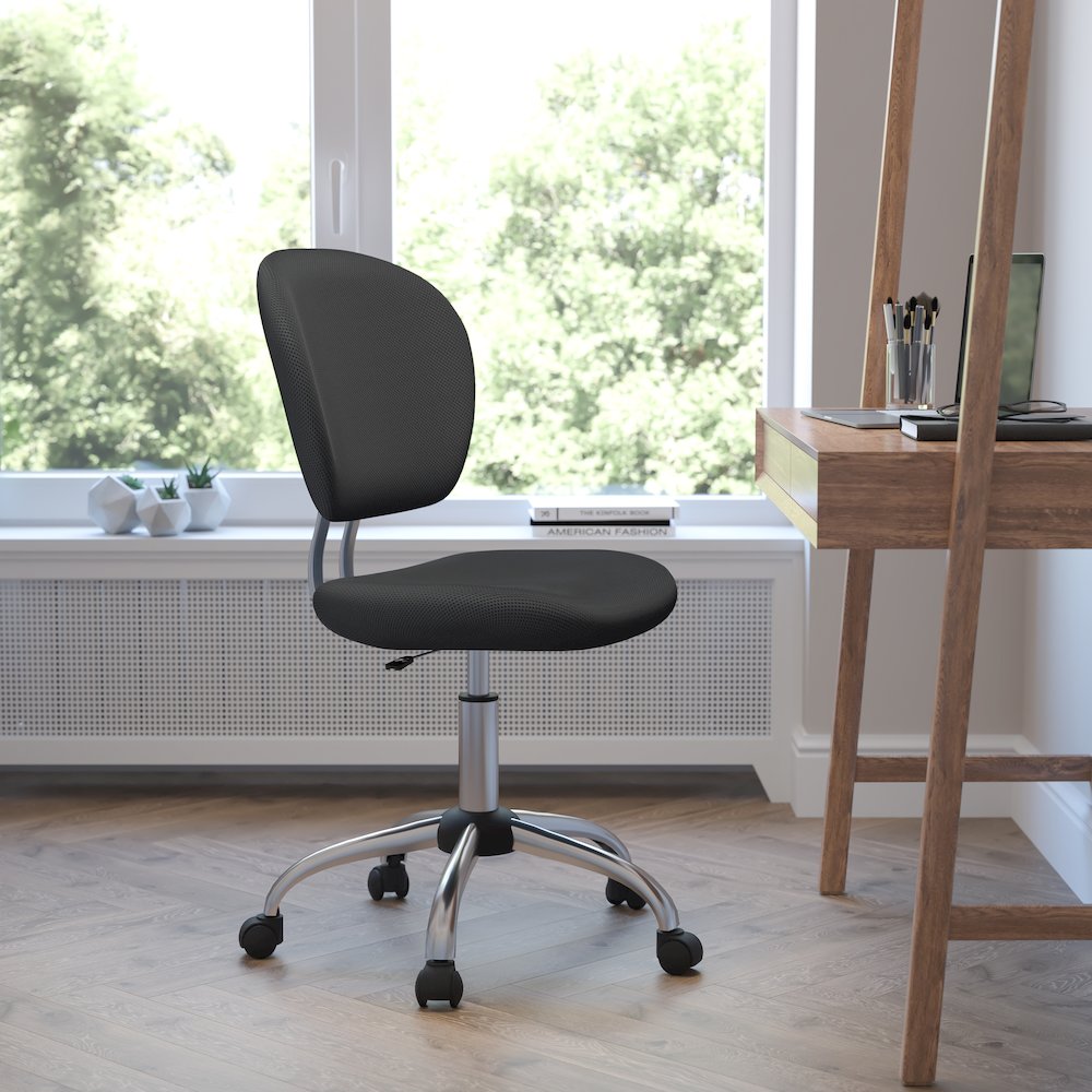Mid-Back Gray Mesh Padded Swivel Task Office Chair with Chrome Base. Picture 9