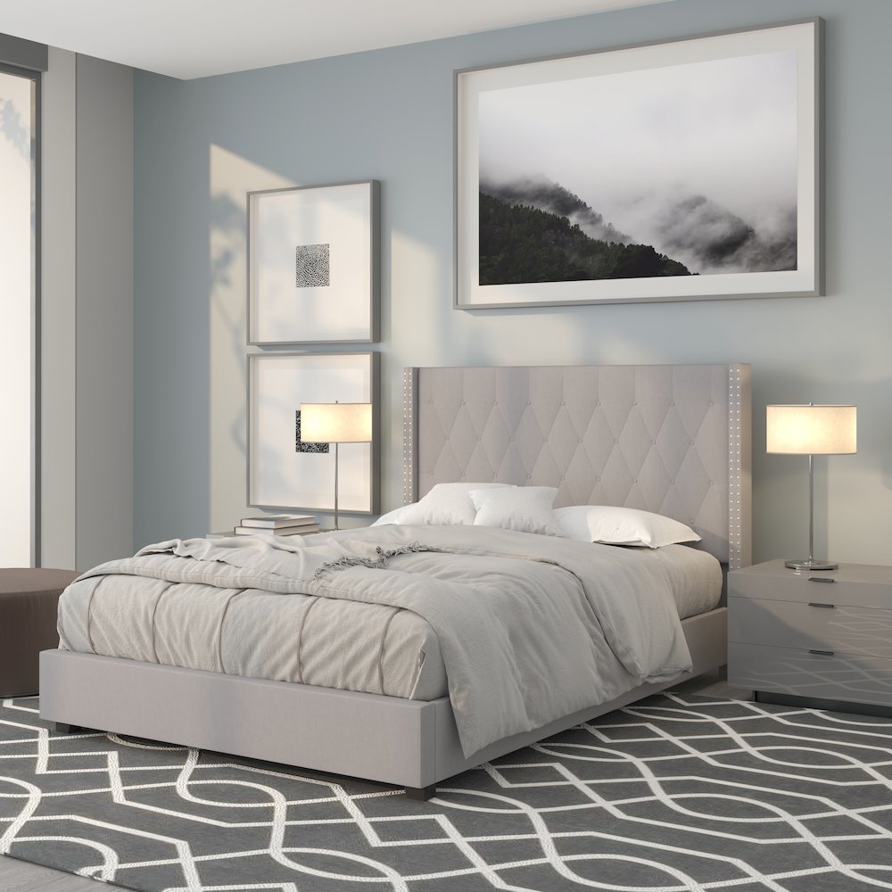 Full Size Tufted Upholstered Platform Bed in Light Gray Fabric. Picture 2