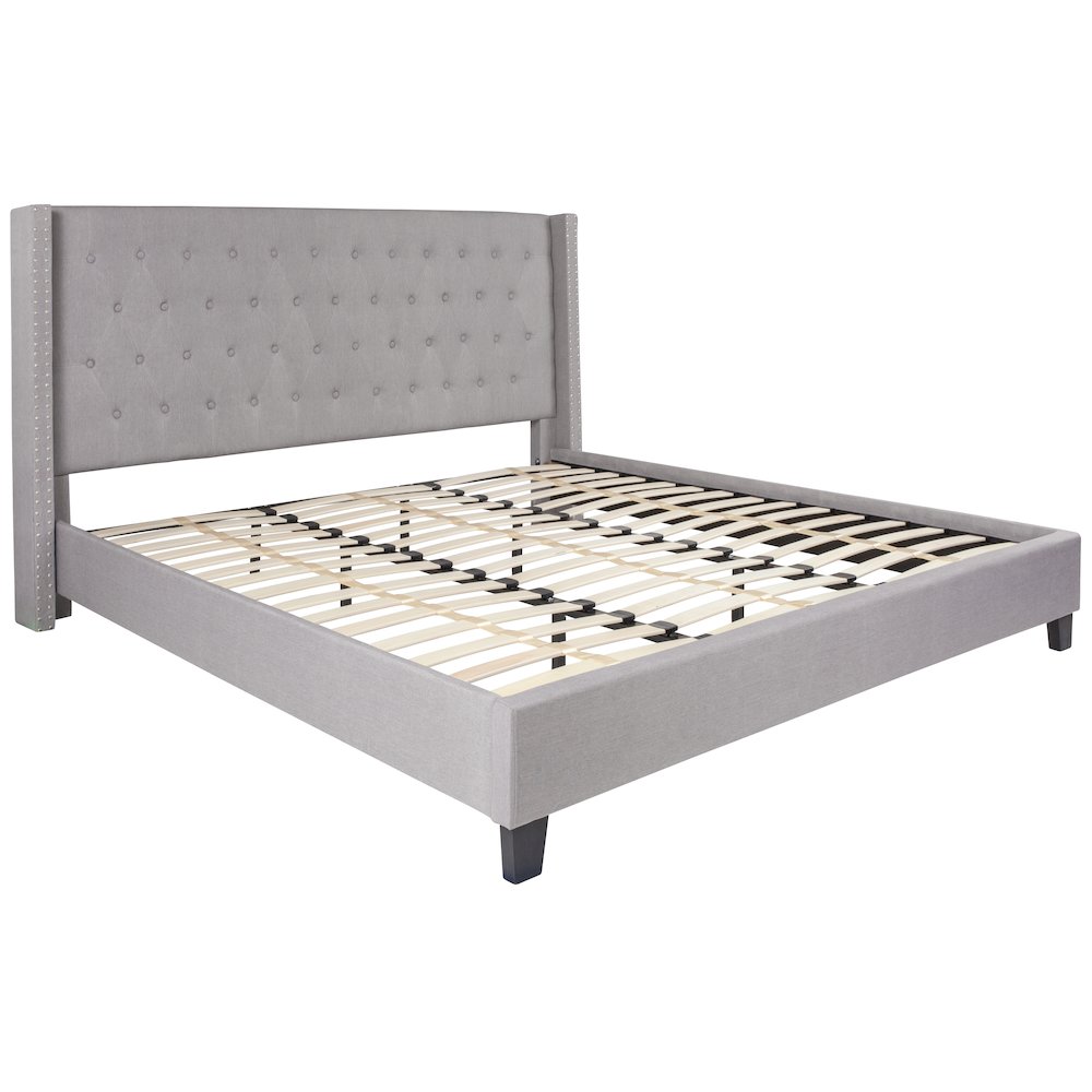 King Size Tufted Upholstered Platform Bed in Light Gray Fabric. Picture 1