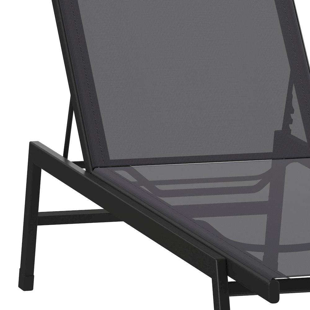 Modern Outdoor Chaise Lounge Chair. Picture 9