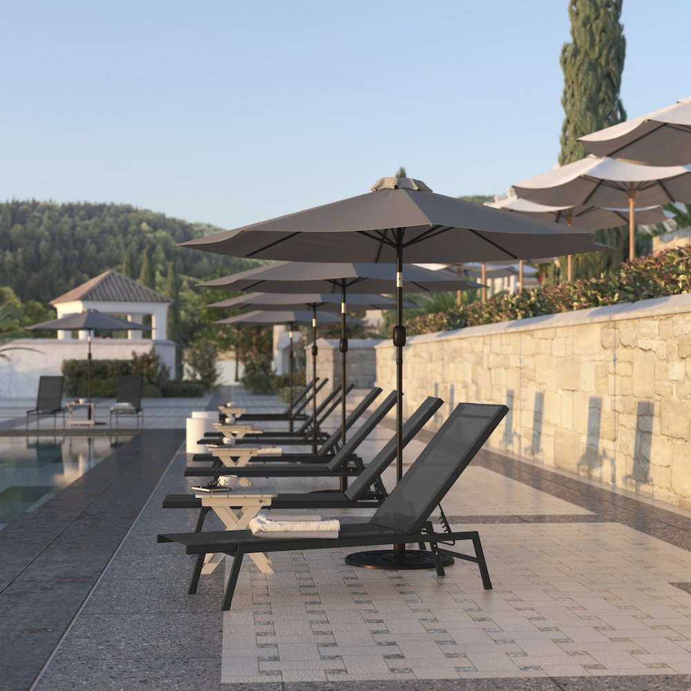 Modern Outdoor Chaise Lounge Chair. Picture 6