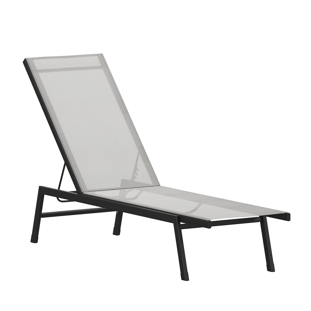 Modern Outdoor Chaise Lounge Chair. Picture 1