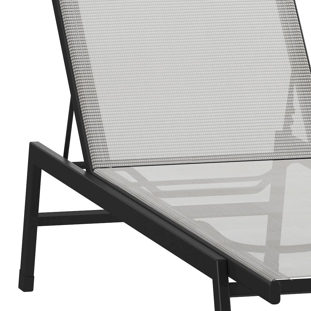 Modern Outdoor Chaise Lounge Chair. Picture 9