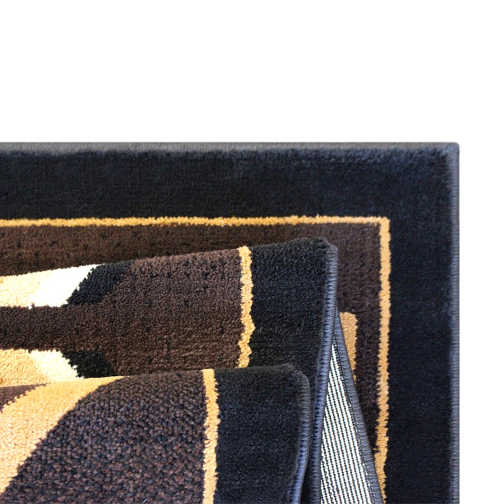 Southwestern 5' x 7' Brown Area Rug - Olefin Accent Rug with Jute Backing. Picture 6