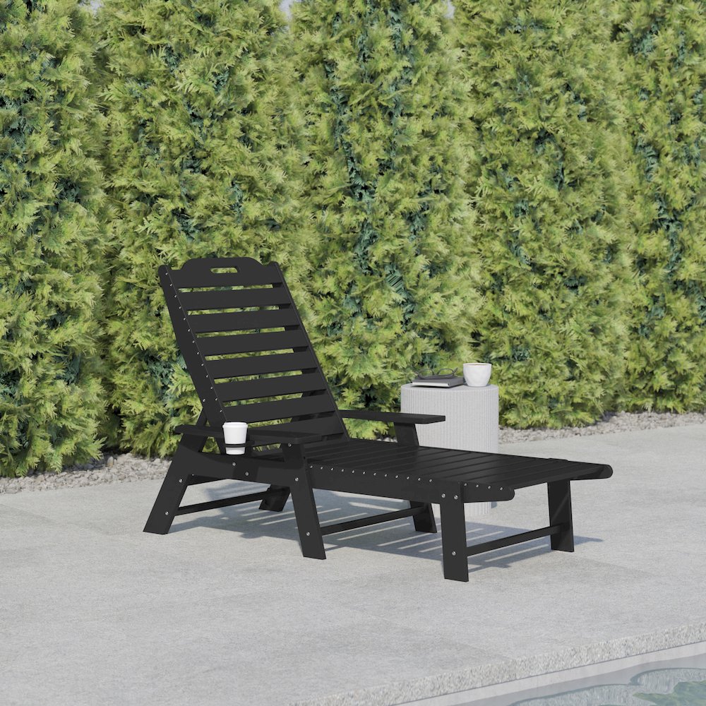 Commercial Adjustable Adirondack Lounger with Cupholder. Picture 2