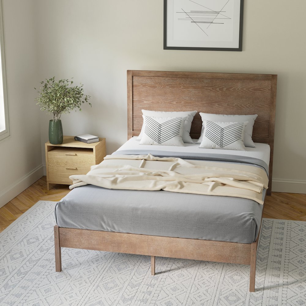 Modern Full Size Wooden Platform Bed with Headboard. Picture 7
