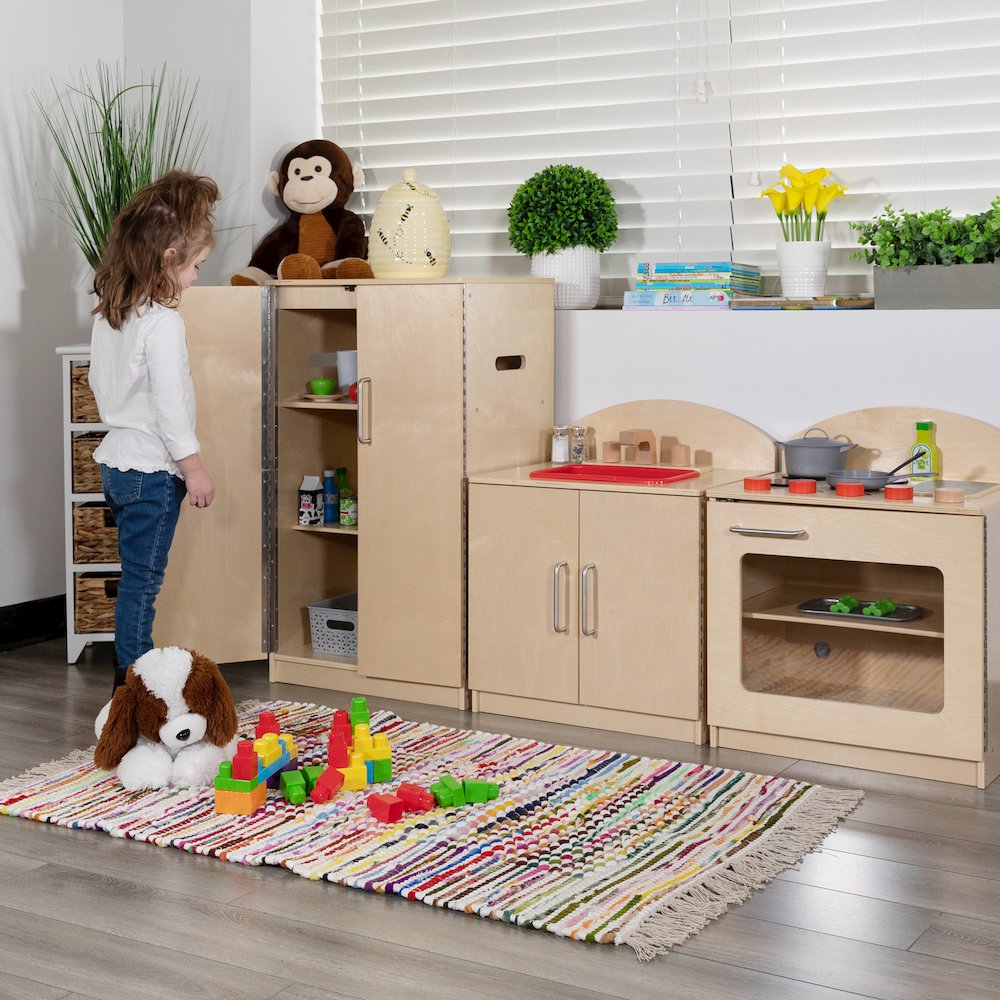 Children's Wooden Kitchen Set - Stove, Sink and Refrigerator. Picture 13