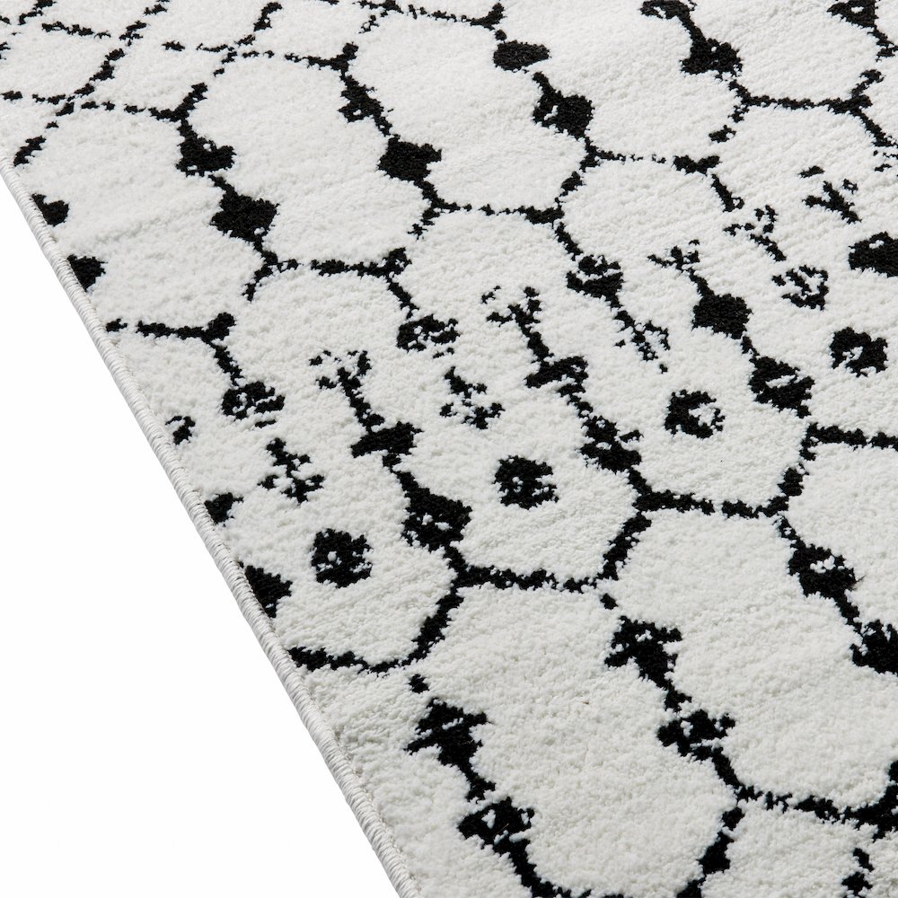 Geometric Bohemian Low Pile Rug - 8' x 10' - Ivory/Black. Picture 7