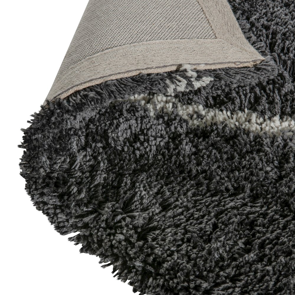 Shag Style Diamond Trellis Area Rug - 8' x 10' - Charcoal/Ivory Polyester (PET). Picture 6