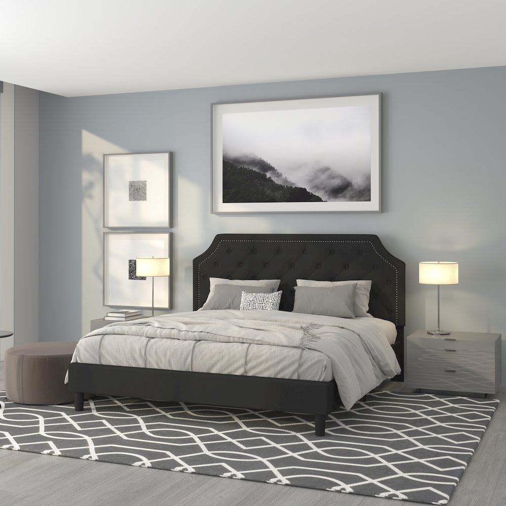 King Size Tufted Upholstered Platform Bed in Black Fabric. Picture 2