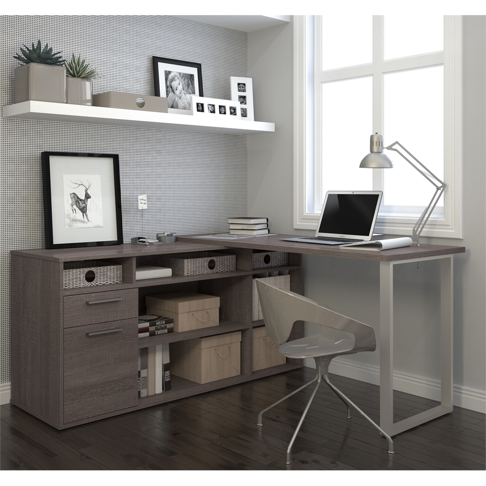 L-Shaped Desk. Picture 2