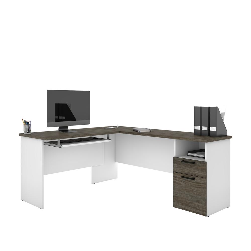 L-Shaped Desk. Picture 1