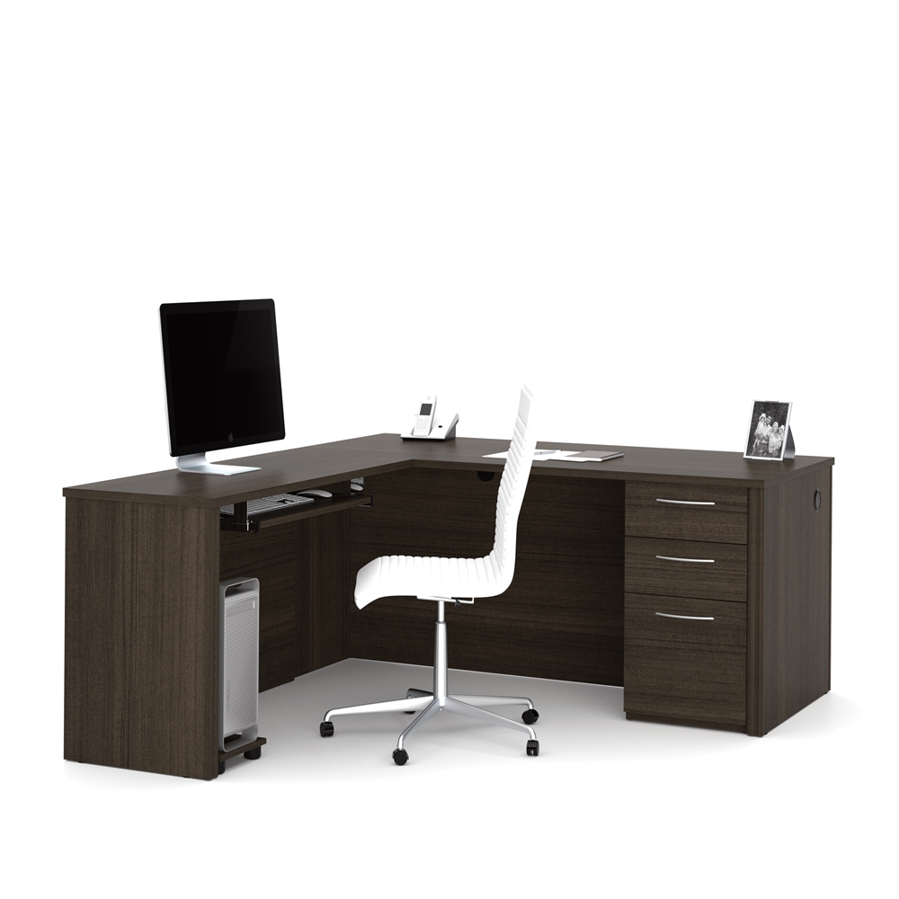 L-Shaped Desk with Pedestal. Picture 1