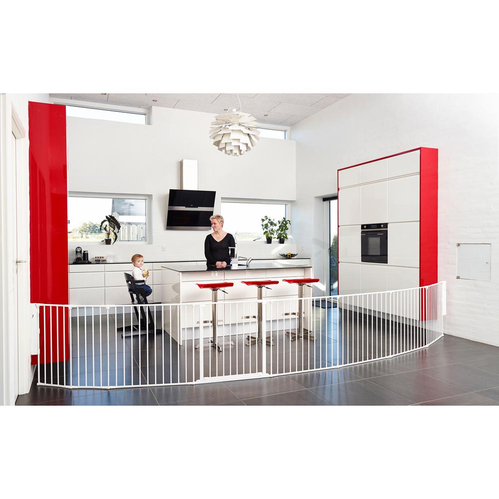 Flex XXL Room Divider Safety Gate, Play Space 35.4" - 138", White. Picture 2