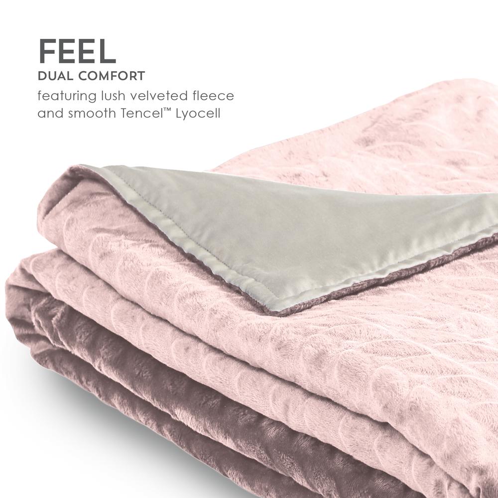 Zensory Duvet Cover - Soft Pink 48"x72", Soft Pink. Picture 3