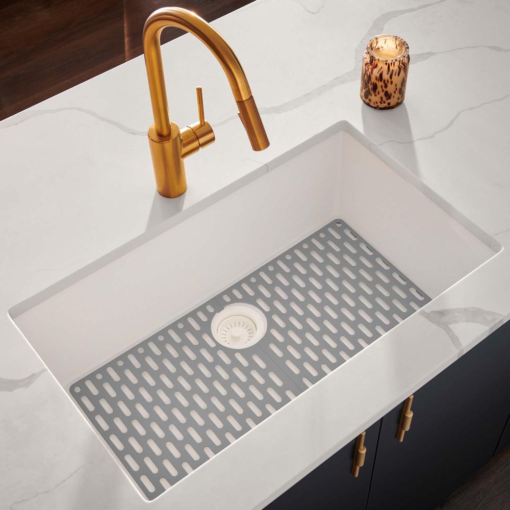 Ruvati 33 x 19 inch Undermount Single Bowl Kitchen Sink. Picture 1